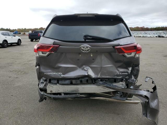 Photo 6 from auction – 2019 TOYOTA HIGHLANDER with VIN 5TDJZRFH8KS624673