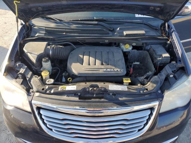 Photo 11 from auction – 2013 CHRYSLER TOWN & COU with VIN 2C4RC1CG0DR585333