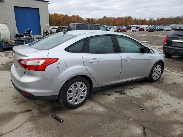 Снимка 3 от търг – 2012 FORD FOCUS SE с VIN 1FAHP3F23CL242363