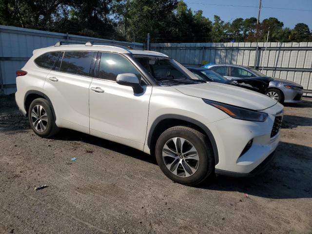 Photo 4 from auction – 2021 TOYOTA HIGHLANDER with VIN 5TDHZRAH4MS514440