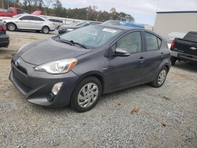 TOYOTA PRIUS C 2015 with VIN JTDKDTB36F1092322 - Photo from auction