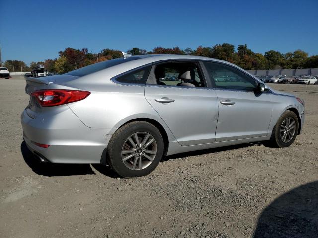 Photo 3 from auction – 2015 HYUNDAI SONATA SE with VIN 5NPE24AF2FH259353