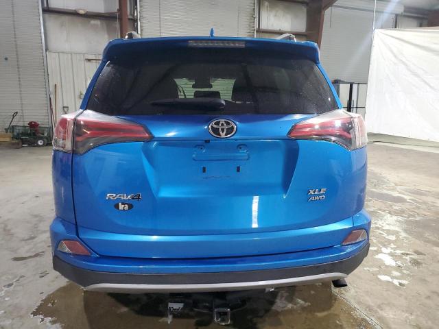 Photo 6 from auction – 2017 TOYOTA RAV4 XLE with VIN JTMRFREV0HD219155