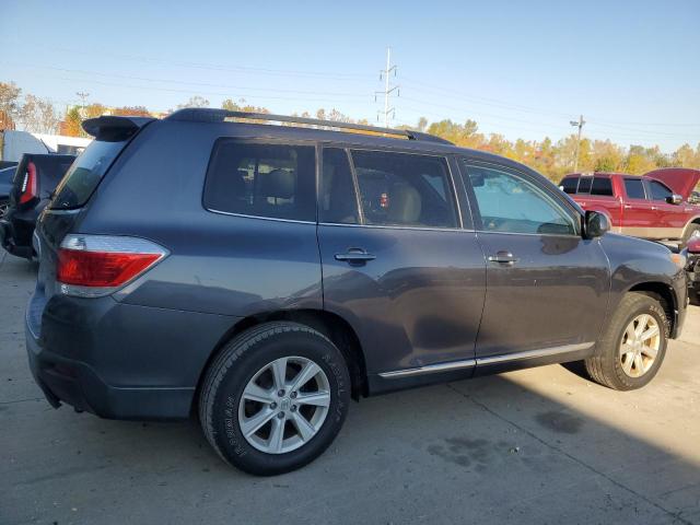 Photo 3 from auction – 2012 TOYOTA HIGHLANDER with VIN 5TDBK3EH9CS151536