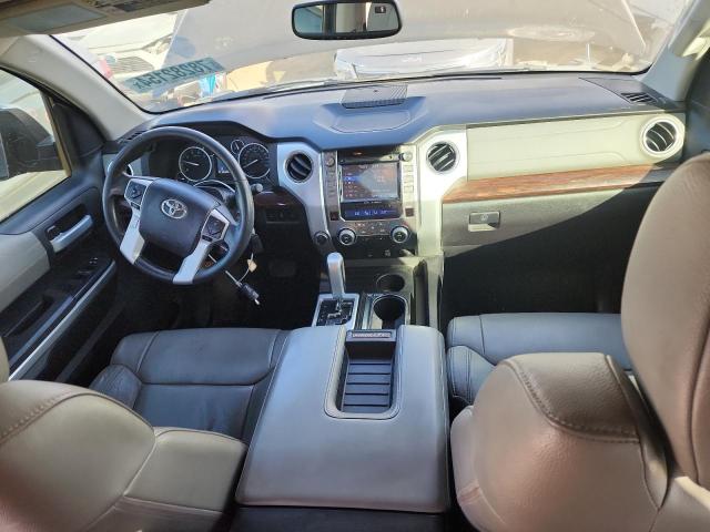 Photo 8 from auction – 2015 TOYOTA TUNDRA DOU with VIN 5TFBW5F10FX438263
