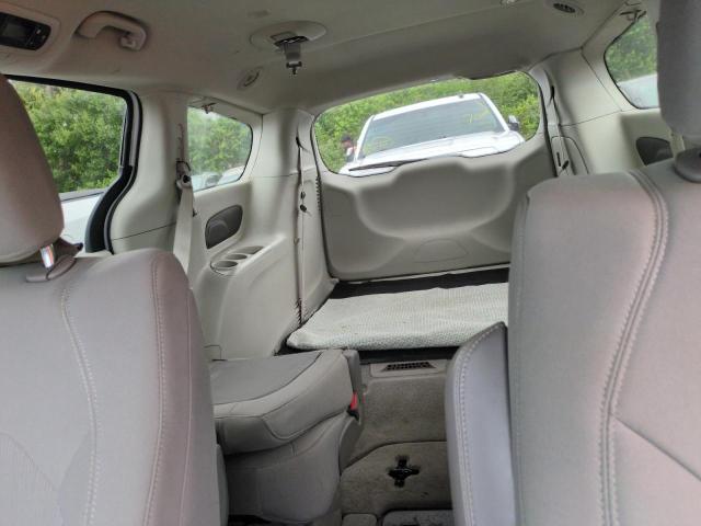 Photo 10 from auction – 2017 CHRYSLER PACIFICA T with VIN 2C4RC1DG3HR676696
