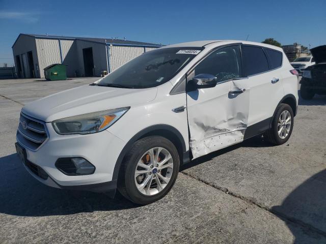 FORD ESCAPE SE 2017 with VIN 1FMCU9G98HUA69531 - Photo from auction