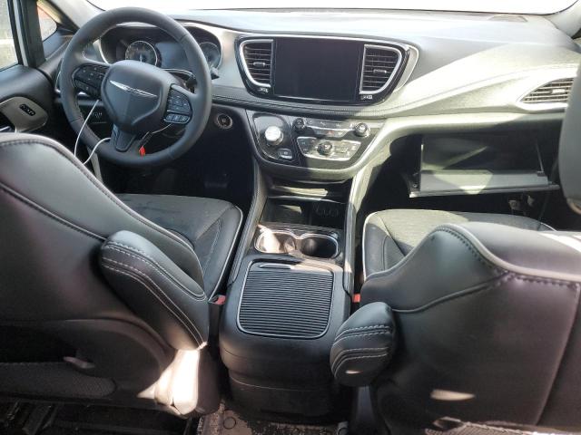 Photo 8 from auction – 2023 CHRYSLER PACIFICA L with VIN 2C4RC1GG4PR630210