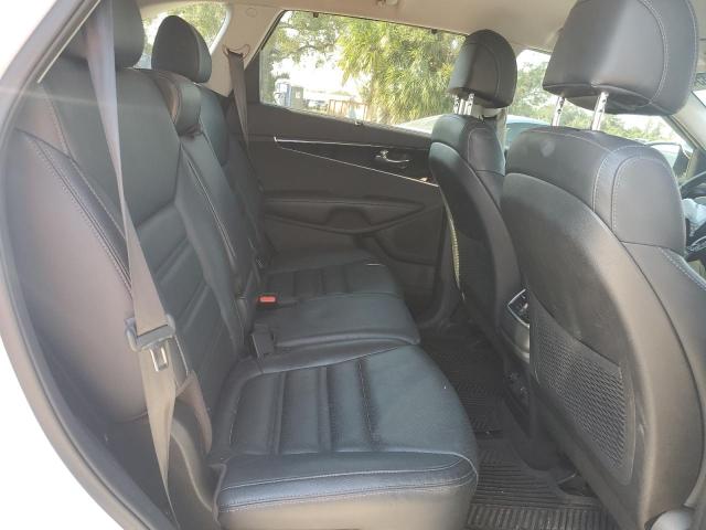 Photo 11 from auction – 2017 KIA SORENTO EX with VIN 5XYPH4A54HG235659