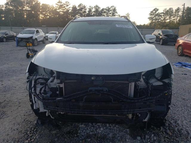 Photo 5 from auction – 2017 NISSAN ROGUE S with VIN 5N1AT2MT1HC770659
