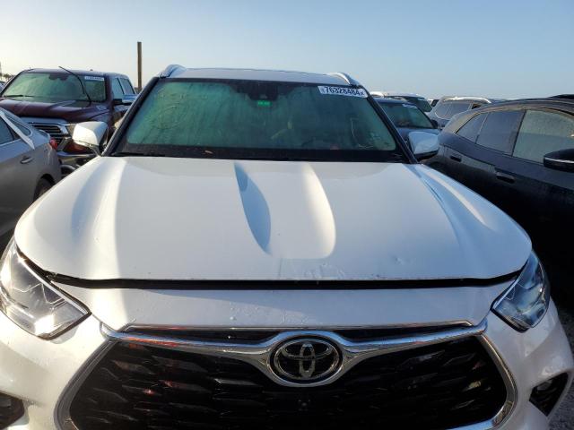 Photo 5 from auction – 2022 TOYOTA HIGHLANDER with VIN 5TDFZRAH4NS090685