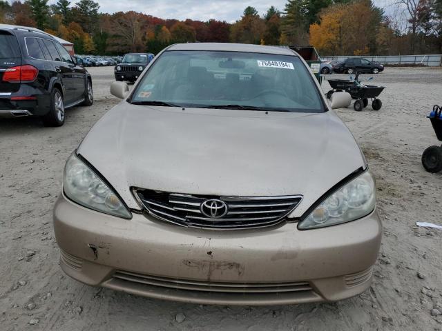 Photo 5 from auction – 2005 TOYOTA CAMRY LE with VIN 4T1BE30K55U962268