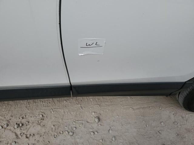 Photo 13 from auction – 2016 TOYOTA RAV4 XLE with VIN JTMWFREV7GJ060539