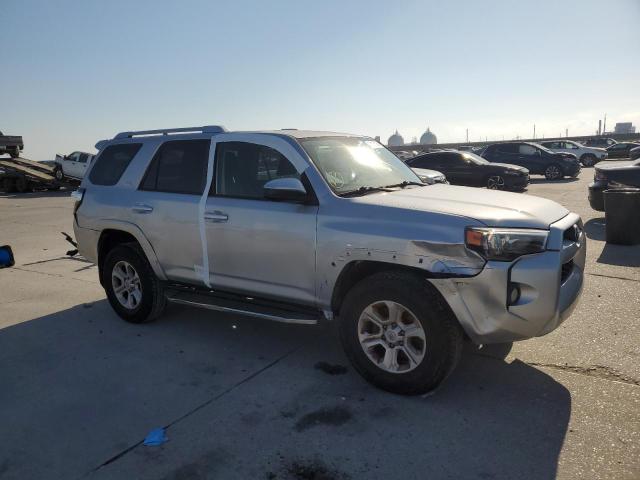 Photo 4 from auction – 2015 TOYOTA 4RUNNER SR with VIN JTEZU5JR9F5088382