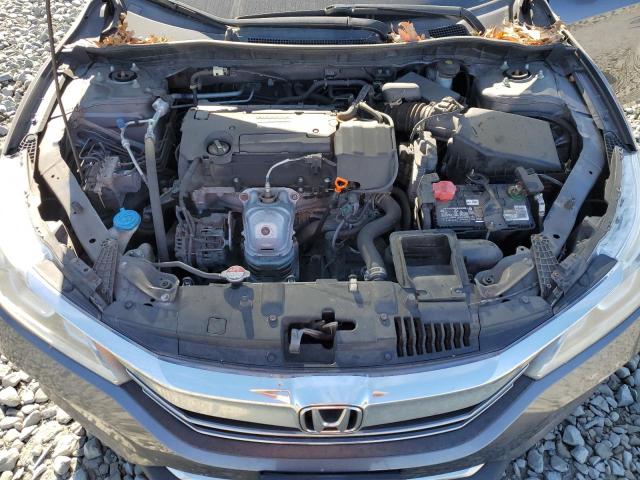 Photo 11 from auction – 2017 HONDA ACCORD LX with VIN 1HGCR2F32HA001089