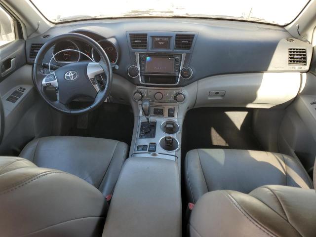 Photo 8 from auction – 2013 TOYOTA HIGHLANDER with VIN 5TDBK3EH7DS180762