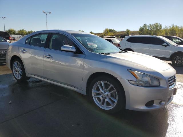 Photo 4 from auction – 2012 NISSAN MAXIMA S with VIN 1N4AA5AP0CC847653
