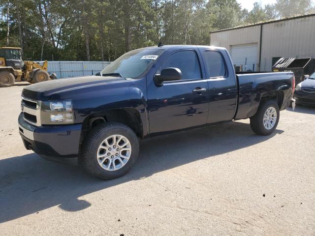 Photo 1 from auction – 2011 CHEVROLET SILVERADO with VIN 1GCRKREA0BZ391978