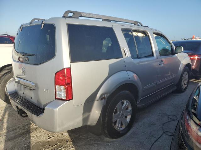 Photo 3 from auction – 2005 NISSAN PATHFINDER with VIN 5N1AR18W45C790056