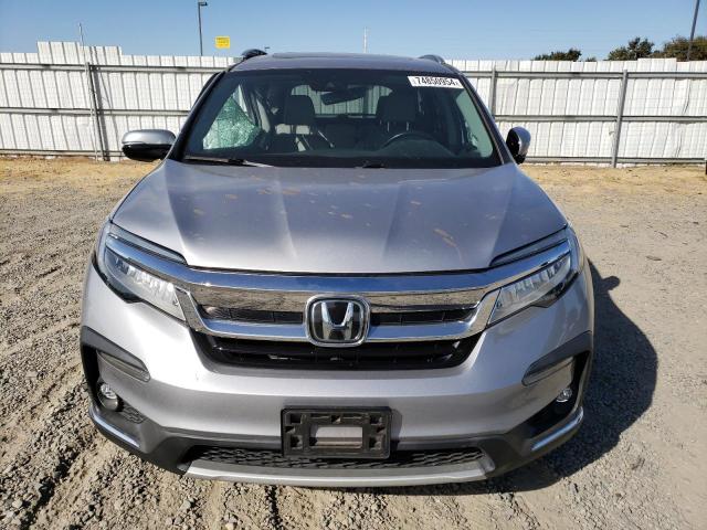 Photo 5 from auction – 2019 HONDA PILOT TOUR with VIN 5FNYF6H92KB079747