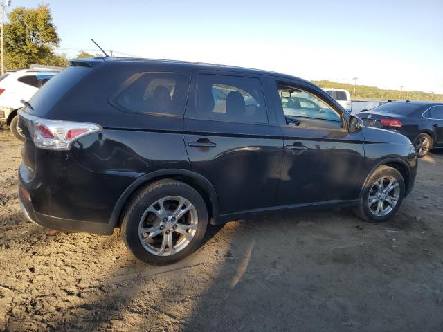 Photo 3 from auction – 2015 MITSUBISHI OUTLANDER with VIN JA4AD3A33FZ004190