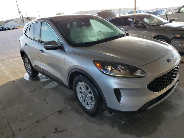 Photo 4 from auction – 2020 FORD ESCAPE SE with VIN 1FMCU0G67LUB83398