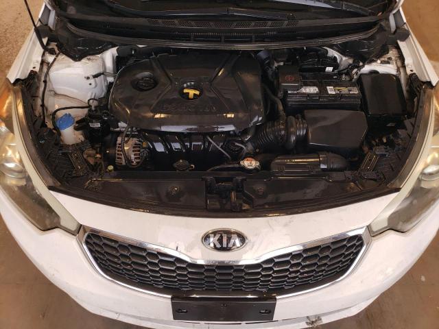Photo 11 from auction – 2016 KIA FORTE LX with VIN KNAFK4A62G5508415