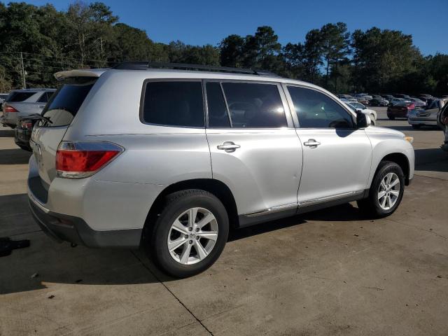 Photo 3 from auction – 2013 TOYOTA HIGHLANDER with VIN 5TDZK3EH0DS140540