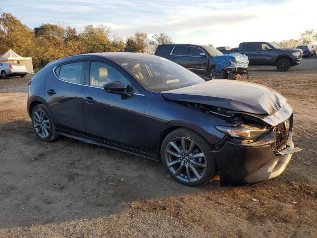 Photo 4 from auction – 2019 MAZDA 3 PREFERRE with VIN JM1BPBMM9K1130806