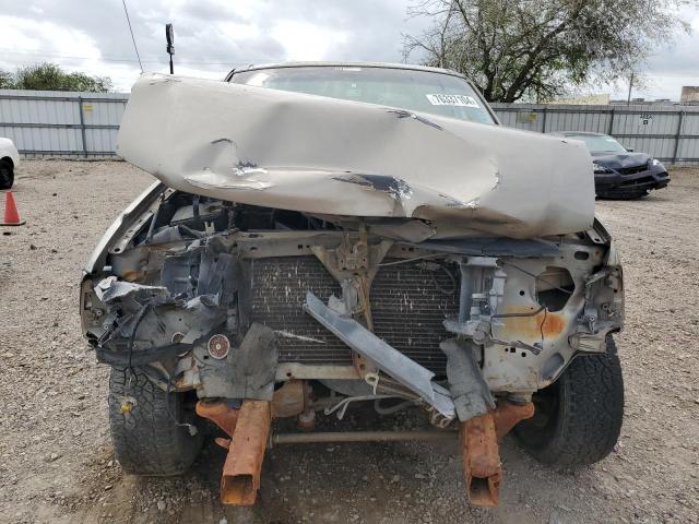 Photo 5 from auction – 2002 FORD F150 with VIN 1FTRX17W12NA47241