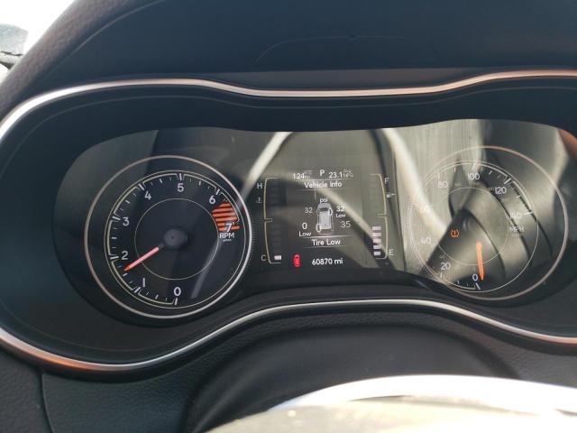 Photo 9 from auction – 2019 JEEP CHEROKEE L with VIN 1C4PJLCB0KD114327