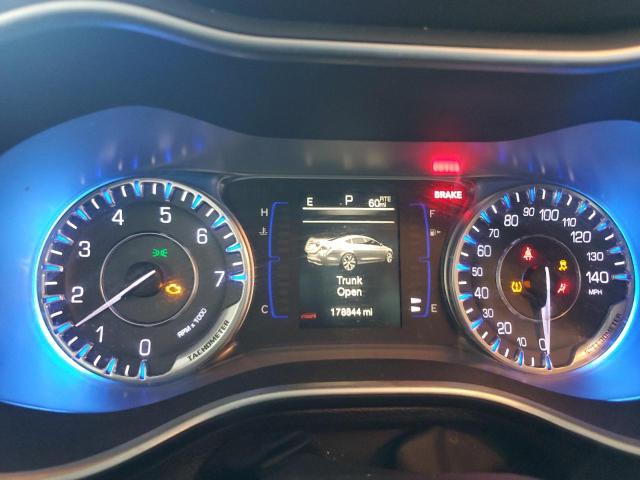 Photo 9 from auction – 2015 CHRYSLER 200 LIMITE with VIN 1C3CCCAB6FN504364