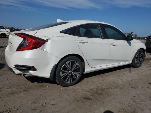 Photo 3 from auction – 2017 HONDA CIVIC EX with VIN 19XFC1E38HE019568