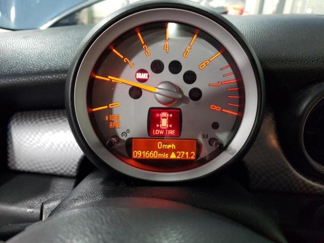 Photo 9 from auction – 2010 MINI COOPER S with VIN WMWMF7C51ATX45482
