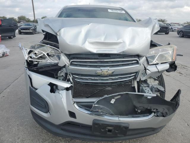 Photo 5 from auction – 2015 CHEVROLET TRAX LS with VIN KL7CJKSB3FB091778