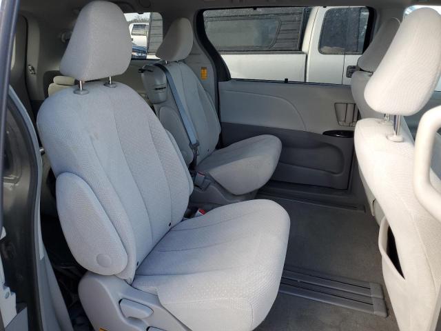Photo 11 from auction – 2014 TOYOTA SIENNA LE with VIN 5TDKK3DC8ES519861