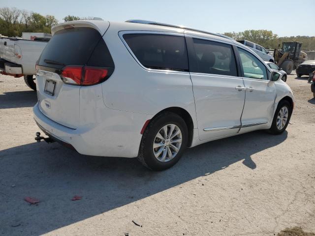 Photo 3 from auction – 2018 CHRYSLER PACIFICA T with VIN 2C4RC1BG4JR258835