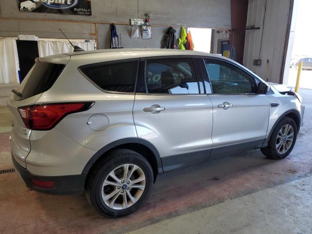 Photo 3 from auction – 2019 FORD ESCAPE SE with VIN 1FMCU9GD0KUA51407