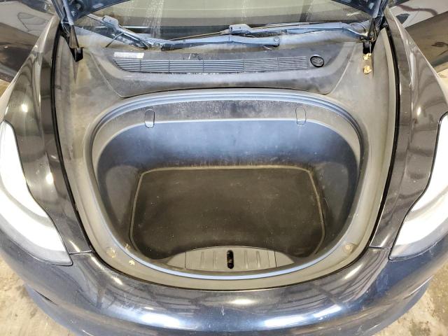 Photo 11 from auction – 2018 TESLA MODEL 3 with VIN 5YJ3E1EA4JF031406