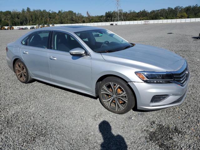 Photo 4 from auction – 2021 VOLKSWAGEN PASSAT SE with VIN 1VWSA7A31MC005121