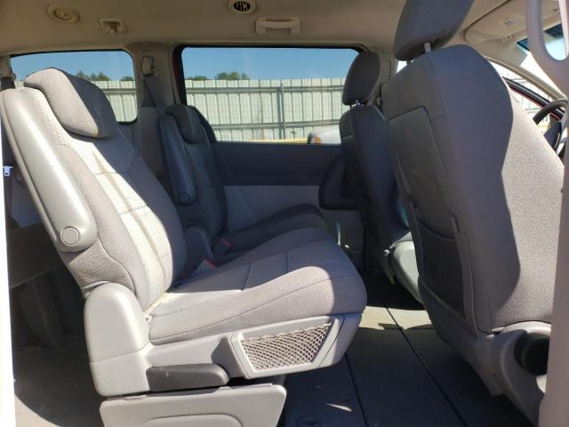 Photo 11 from auction – 2010 CHRYSLER TOWN & COU with VIN 2A4RR4DE7AR226452