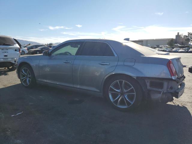 Photo 2 from auction – 2015 CHRYSLER 300 LIMITE with VIN 2C3CCAAG0FH755213