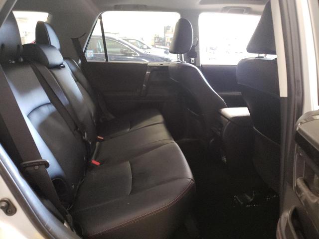 Photo 11 from auction – 2022 TOYOTA 4RUNNER SR with VIN JTERU5JR8N6064681