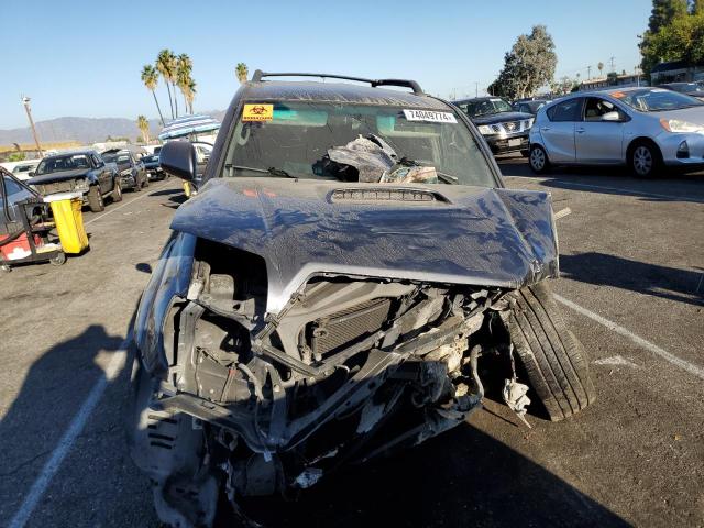 Photo 5 from auction – 2006 TOYOTA 4RUNNER SR with VIN JTEZU14R060076381