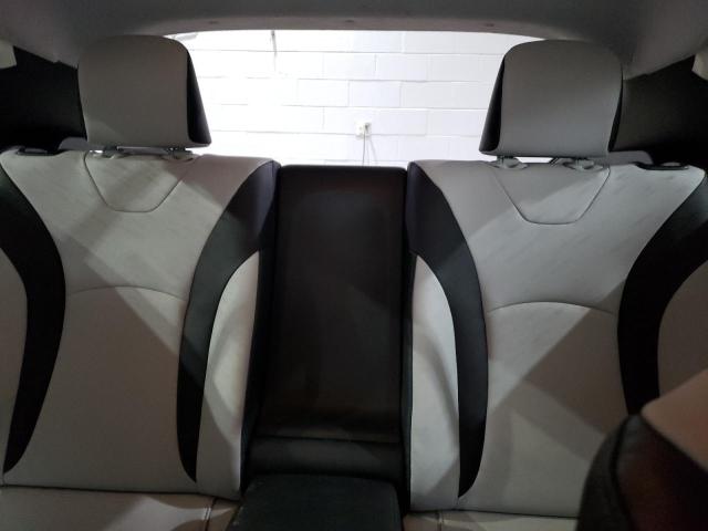 Photo 10 from auction – 2017 TOYOTA PRIUS PRIM with VIN JTDKARFP6H3030144