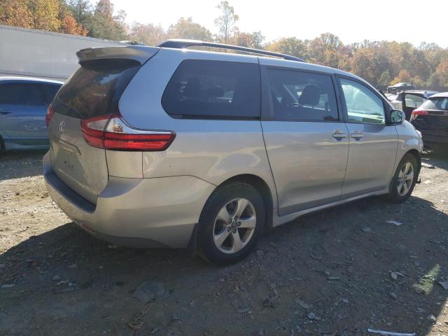 Photo 3 from auction – 2018 TOYOTA SIENNA LE with VIN 5TDKZ3DC0JS958476
