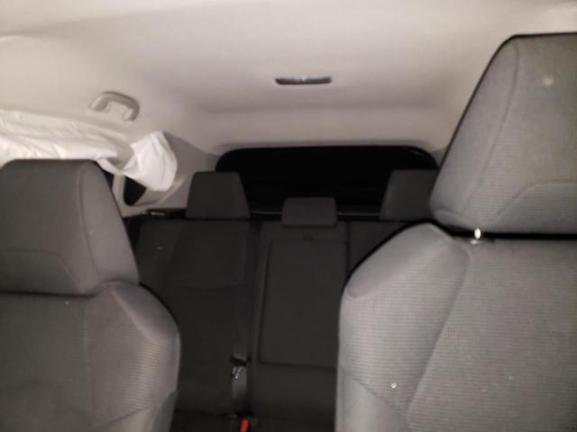 Photo 10 from auction – 2021 TOYOTA RAV4 LE with VIN 2T3F1RFVXMC211160