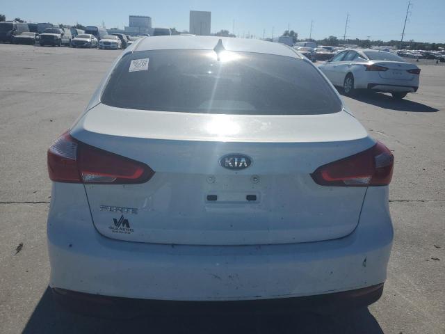 Photo 6 from auction – 2018 KIA FORTE LX with VIN 3KPFK4A79JE239658