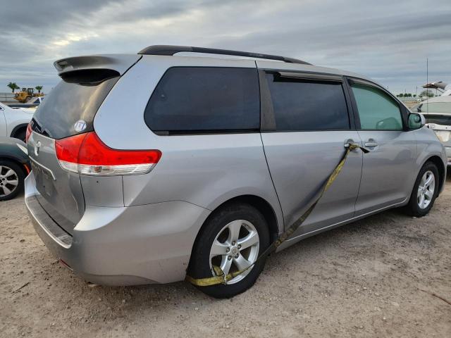 Photo 3 from auction – 2012 TOYOTA SIENNA LE with VIN 5TDKK3DC0CS265639