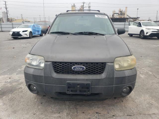 Photo 5 from auction – 2006 FORD ESCAPE HEV with VIN 1FMYU96H26KD04870